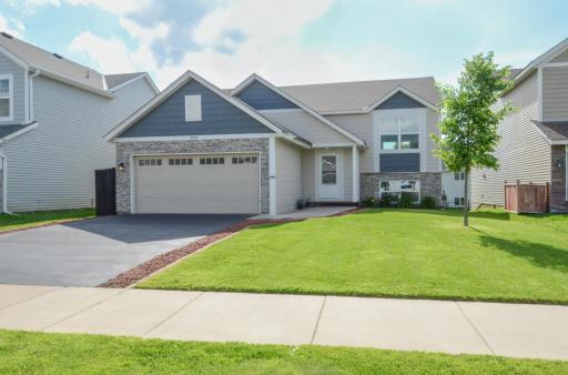 14978 Quintana Street NW, Anoka, MN 55303