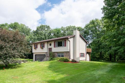 210 Mapleridge Drive, Mankato, MN 56001