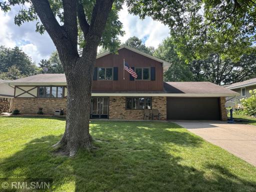 1900 15th Avenue NW, Saint Paul, MN 55112