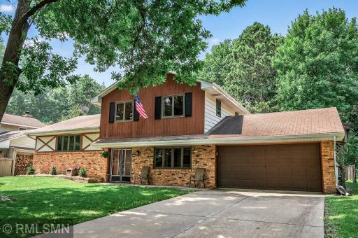 1900 15th Avenue NW, Saint Paul, MN 55112