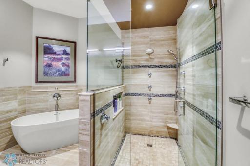 200 4th Avenue N, 408, Fargo, ND 58102