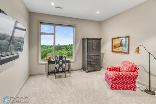 200 4th Avenue N, 408, Fargo, ND 58102