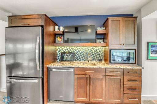 200 4th Avenue N, 408, Fargo, ND 58102