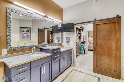 200 4th Avenue N, 408, Fargo, ND 58102