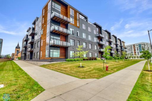 200 4th Avenue N, 408, Fargo, ND 58102