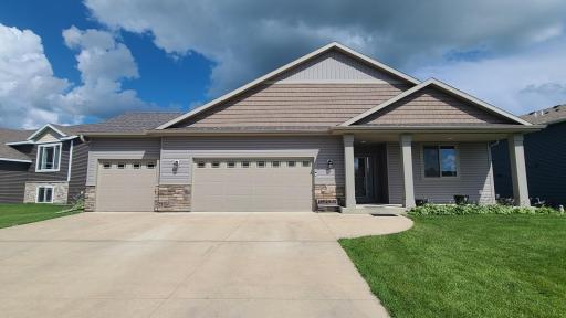 1302 18th Drive NE, Austin, MN 55912