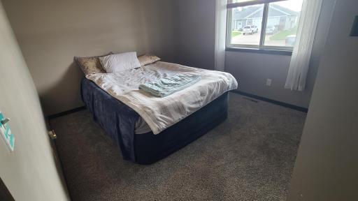 1302 18th Drive NE, Austin, MN 55912
