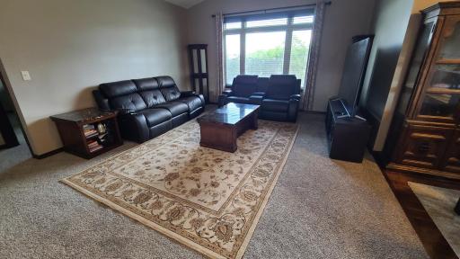 1302 18th Drive NE, Austin, MN 55912