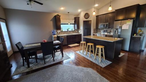 1302 18th Drive NE, Austin, MN 55912
