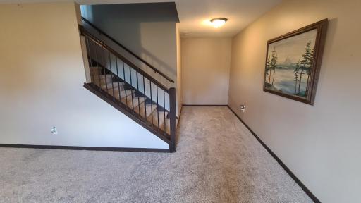 1302 18th Drive NE, Austin, MN 55912