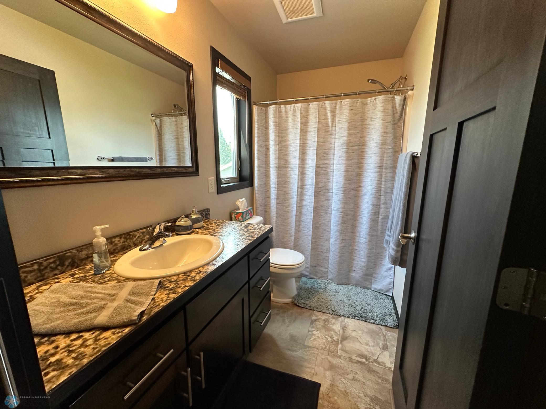 Upper Full Bathroom