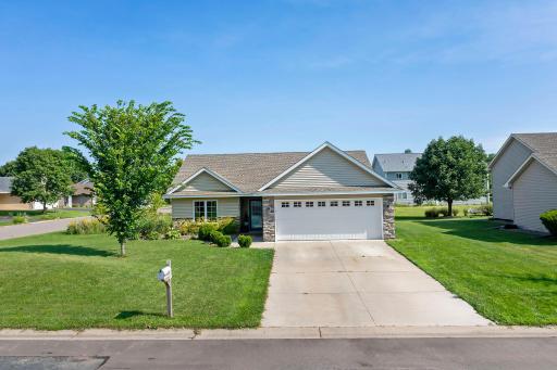 110 Dogwood Street NE, Lonsdale, MN 55046
