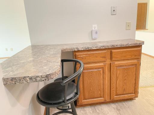 111 Imperial Drive W, 102, Saint Paul, MN 55118