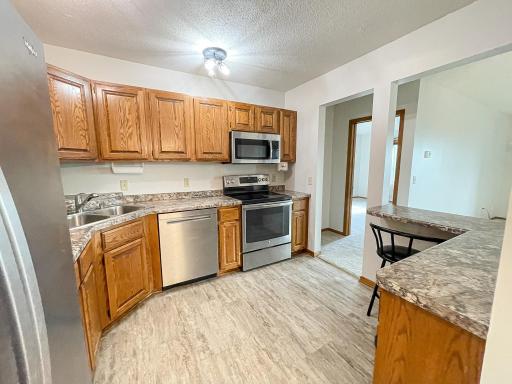 111 Imperial Drive W, 102, Saint Paul, MN 55118