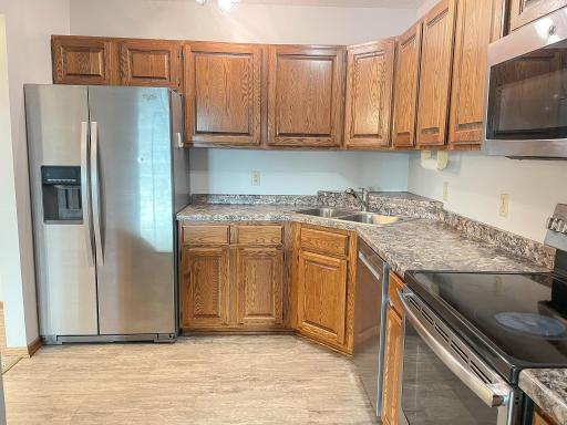111 Imperial Drive W, 102, Saint Paul, MN 55118
