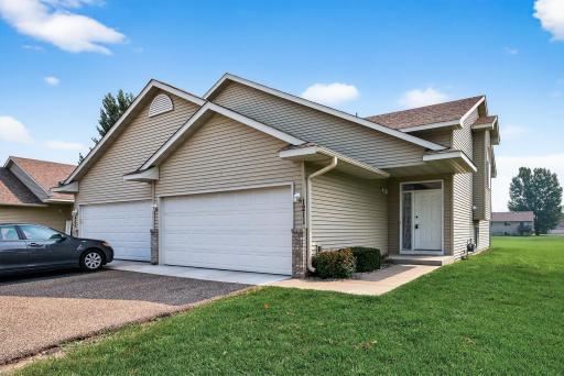 1211 3rd Street S, Princeton, MN 55371