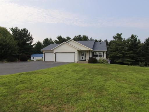 1320 216th Avenue, New Richmond, WI 54017