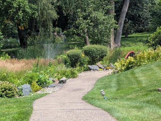2485 Londin Lane E, 217, Maplewood, MN 55119