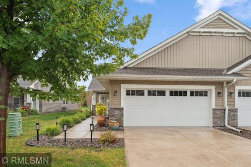 606 Liberty Way, Saint Paul, MN 55127