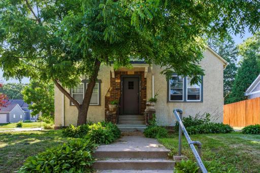 2101-2103 Vincent Avenue N, Minneapolis, MN 55411