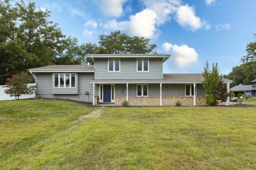 3215 Flag Avenue N, Minneapolis, MN 55427