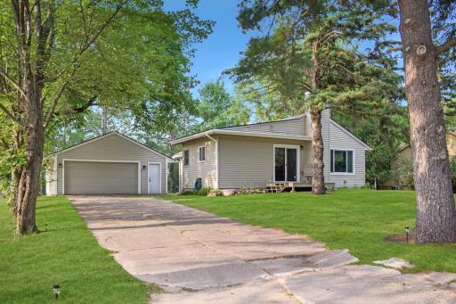 2011 Pine Street, Brainerd, MN 56401