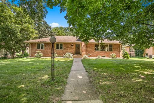 Welcome to 1808 Kilian Blvd SE, St. Cloud MN