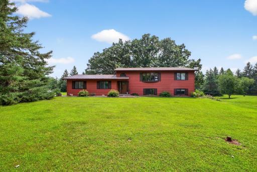 1488 Woodbary Court SE, Rochester, MN 55904