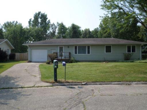 106 Circle Drive, Thief River Falls, MN 56701