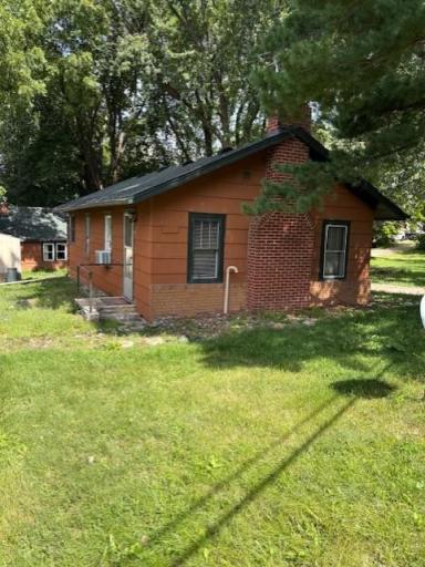 87 Juniper Street, Saint Paul, MN 55115