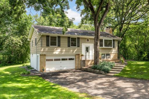 16812 Patricia Lane, Minnetonka, MN 55345