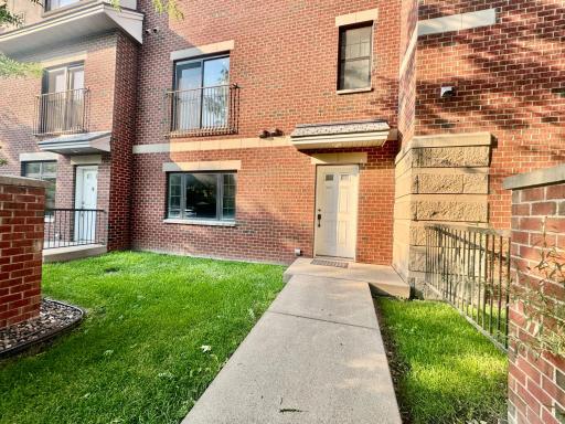 619 8th Street SE, 115, Minneapolis, MN 55414