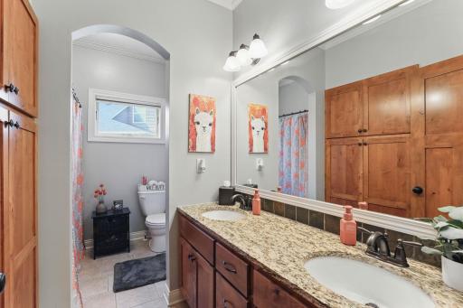Second Main Level Full Bathroom 13478 Clearwater Cir.jpg