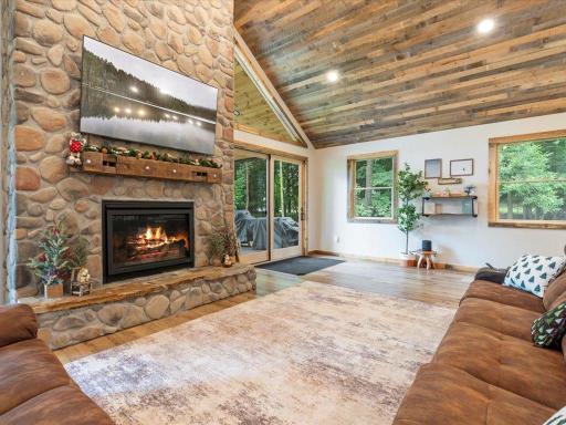 10030 Starlite Trail NW, Walker, MN 56484
