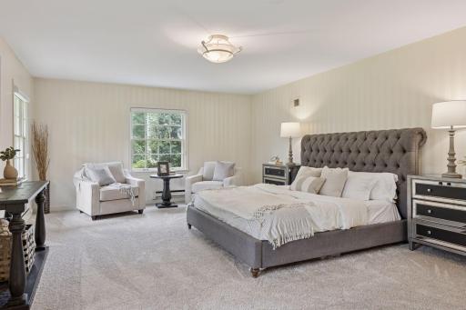 25 Woodland Road, Minneapolis, MN 55424