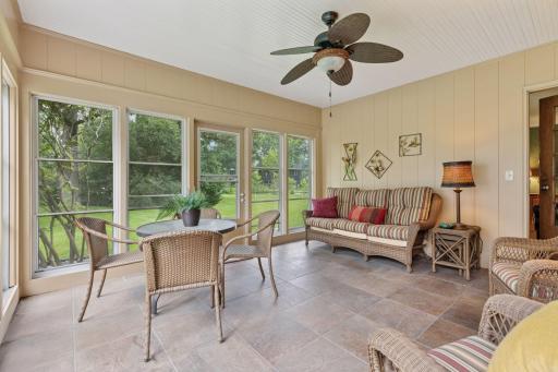25 Woodland Road, Minneapolis, MN 55424
