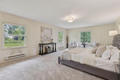25 Woodland Road, Minneapolis, MN 55424