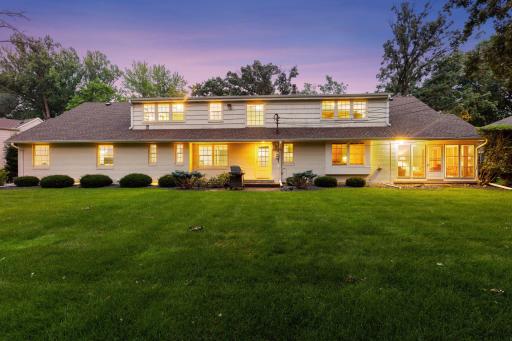 25 Woodland Road, Minneapolis, MN 55424