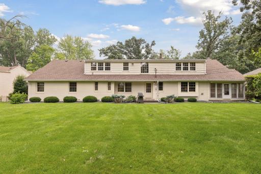 25 Woodland Road, Minneapolis, MN 55424