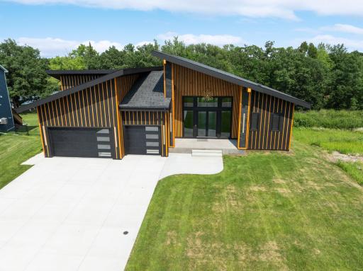 18663 Ogden Circle NW, Elk River, MN 55330