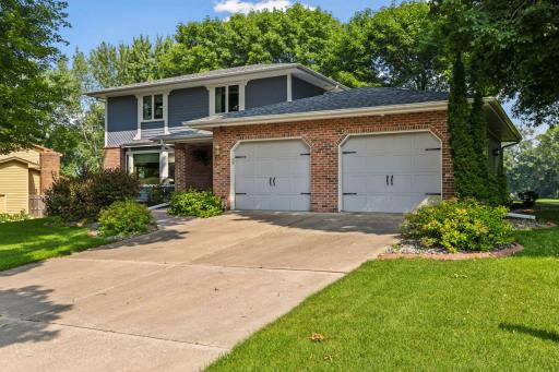 14060 87th Avenue N, Maple Grove, MN 55369