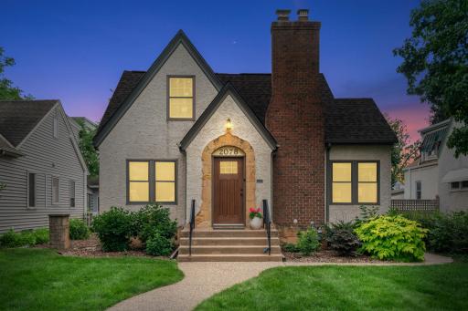 2078 Highland Parkway: The quintessential Tudor of your dreams!