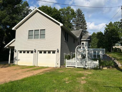 4760 Vine Hill Road, Excelsior, MN 55331