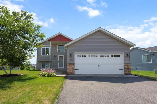 1648 34th Street NE, Sauk Rapids, MN 56379