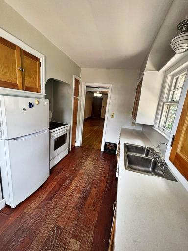 Kitchen to Dining