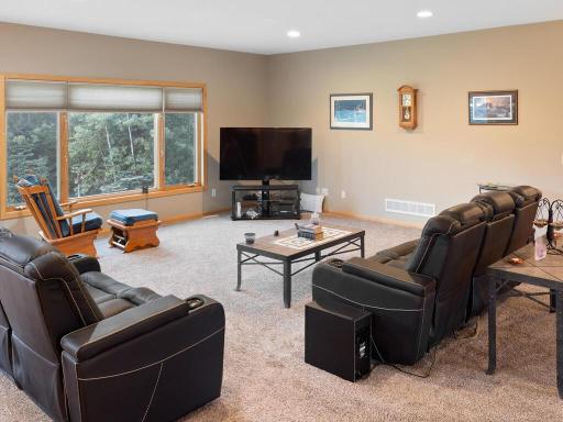 7236 177th Avenue NE, Forest Lake, MN 55025