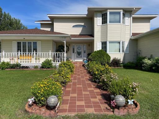 29852 400th Avenue, Roseau, MN 56751