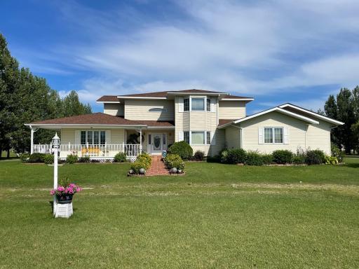 29852 400th Avenue, Roseau, MN 56751