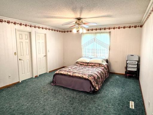 29852 400th Avenue, Roseau, MN 56751