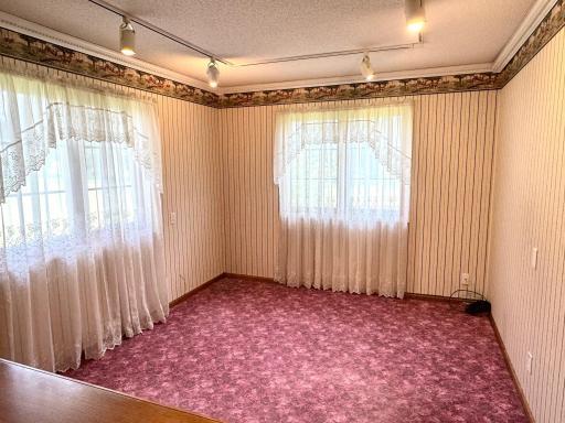 29852 400th Avenue, Roseau, MN 56751